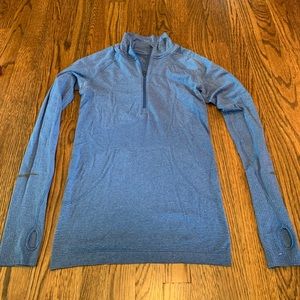 LULULEMON long sleeve shirt